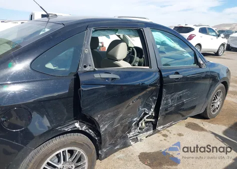 2010 Ford Focus Se из США, поврежденный, VIN 1FAHP3FN1AW247356